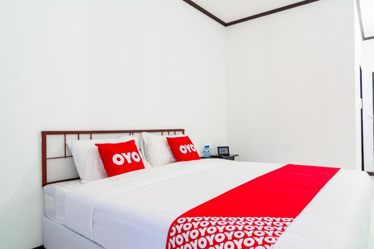 Oyo 533 Runya Poolvilla Prachuap Khiri Khan Exteriör bild